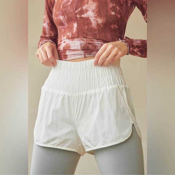 Free People Movement The Way Home Shorts Optic White 
Size Small - Picture 2 of 6